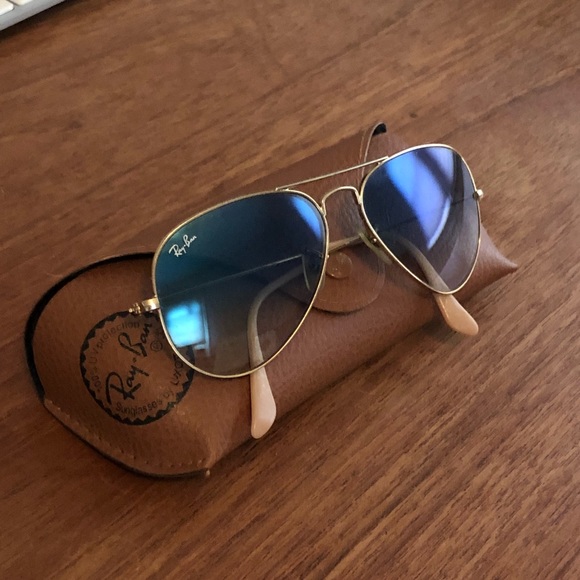 Ray Ban Accessories Rayban Aviator 325 554 Gradient Light Blue Poshmark Ray Ban Accessories Rayban Aviator 325 554 Gradient Light Blue Poshmark